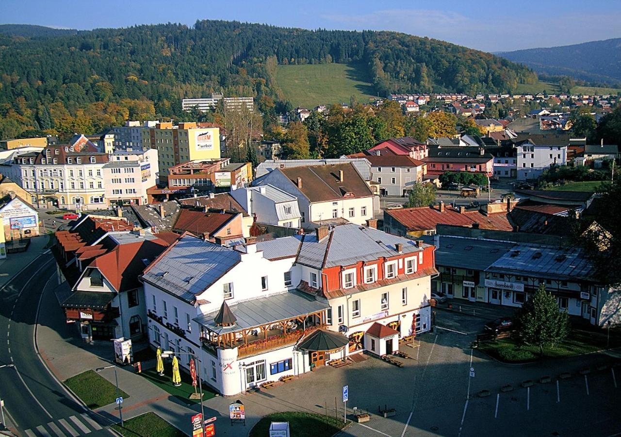Hotel Staric Jesenik Exterior photo